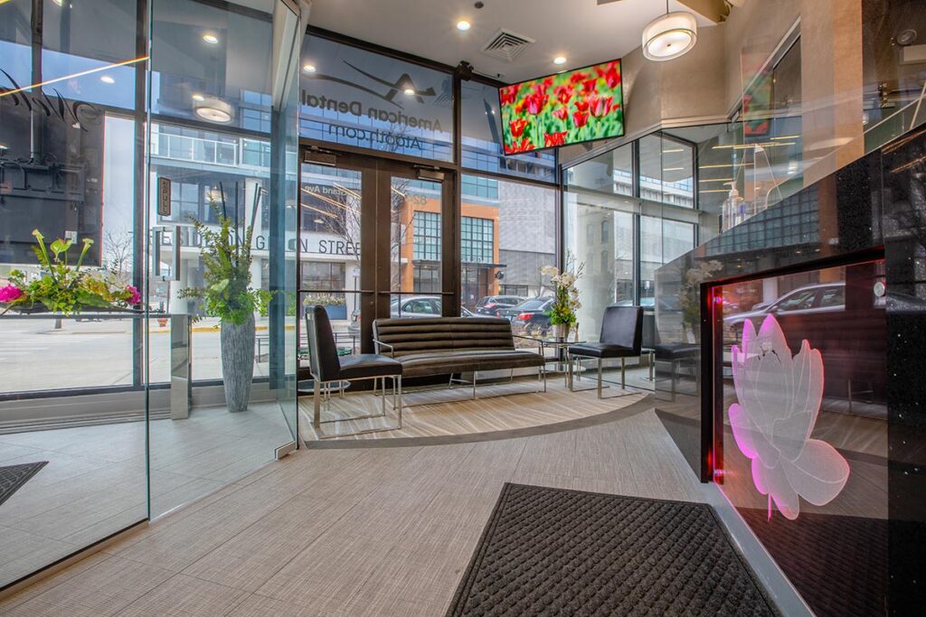 chicago river west dentist