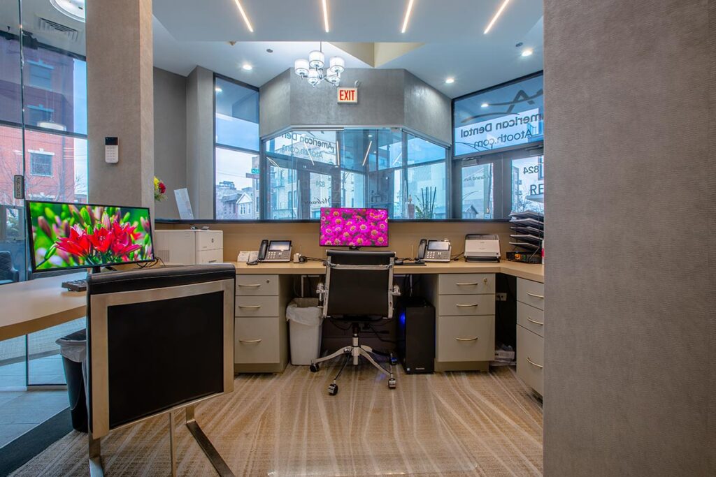 chicago river west dentist